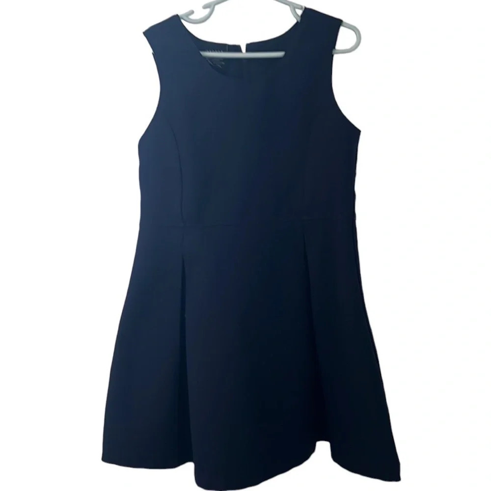 Girls school uniform dress with separate cardigan. George Size 6 - Picture 3 of 10